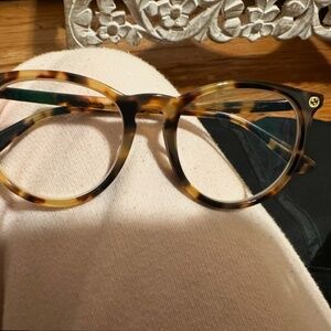 Gucci glasses